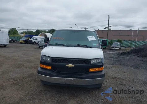 2021 Chevrolet Express Cargo Rwd 2500 Regular Wheelbase Wt from USA, damaged, VIN 1GCWGAFPXM1257893